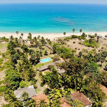 108 Palms Beach Resort ตรินโคมาลี ภายนอก รูปภาพ