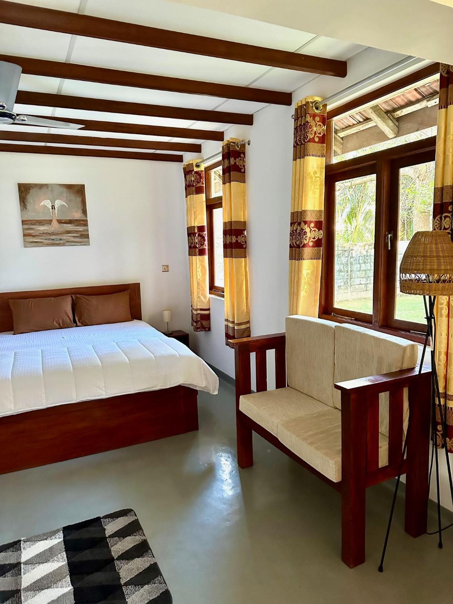 108 Palms Beach Resort ตรินโคมาลี ภายนอก รูปภาพ