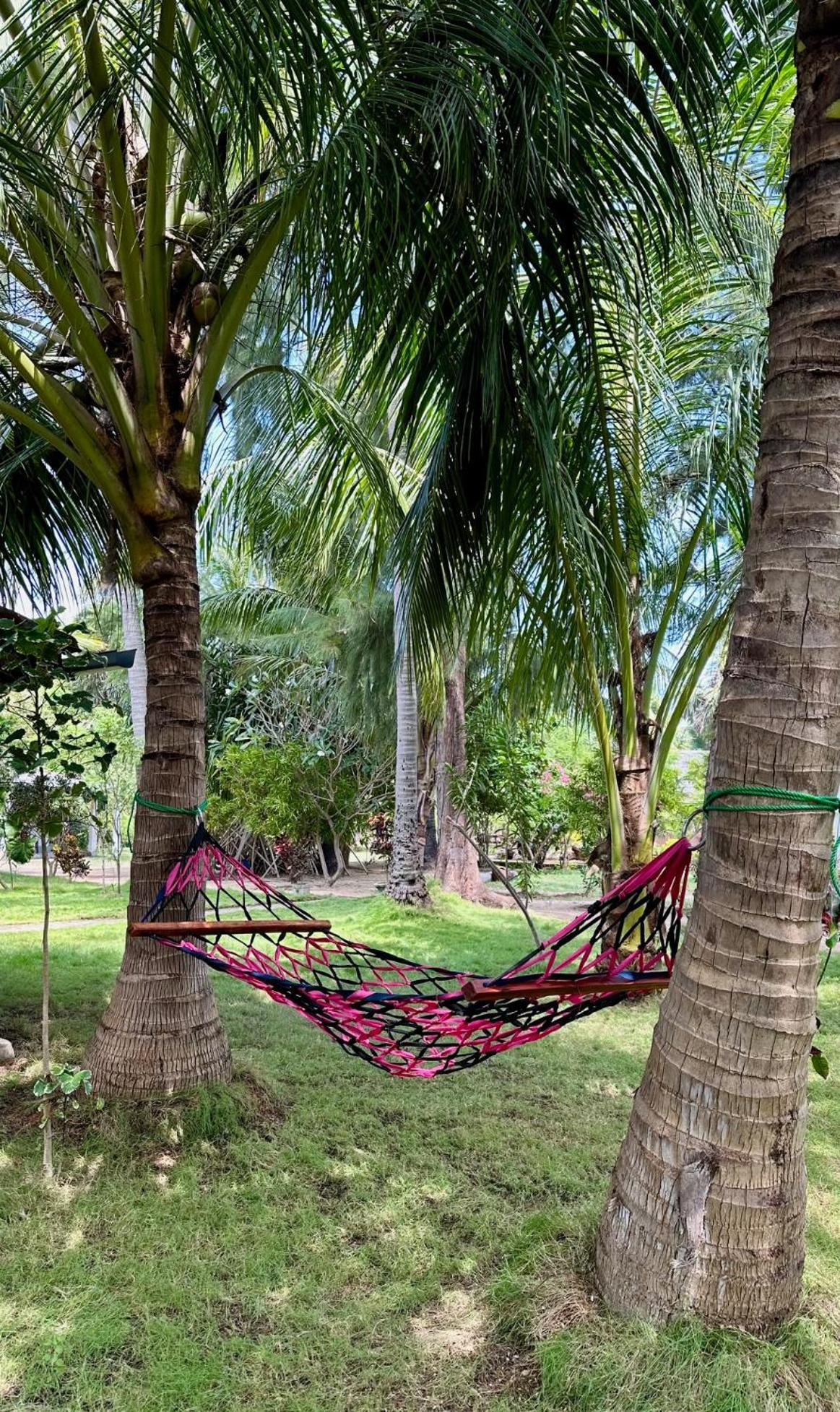 108 Palms Beach Resort ตรินโคมาลี ภายนอก รูปภาพ