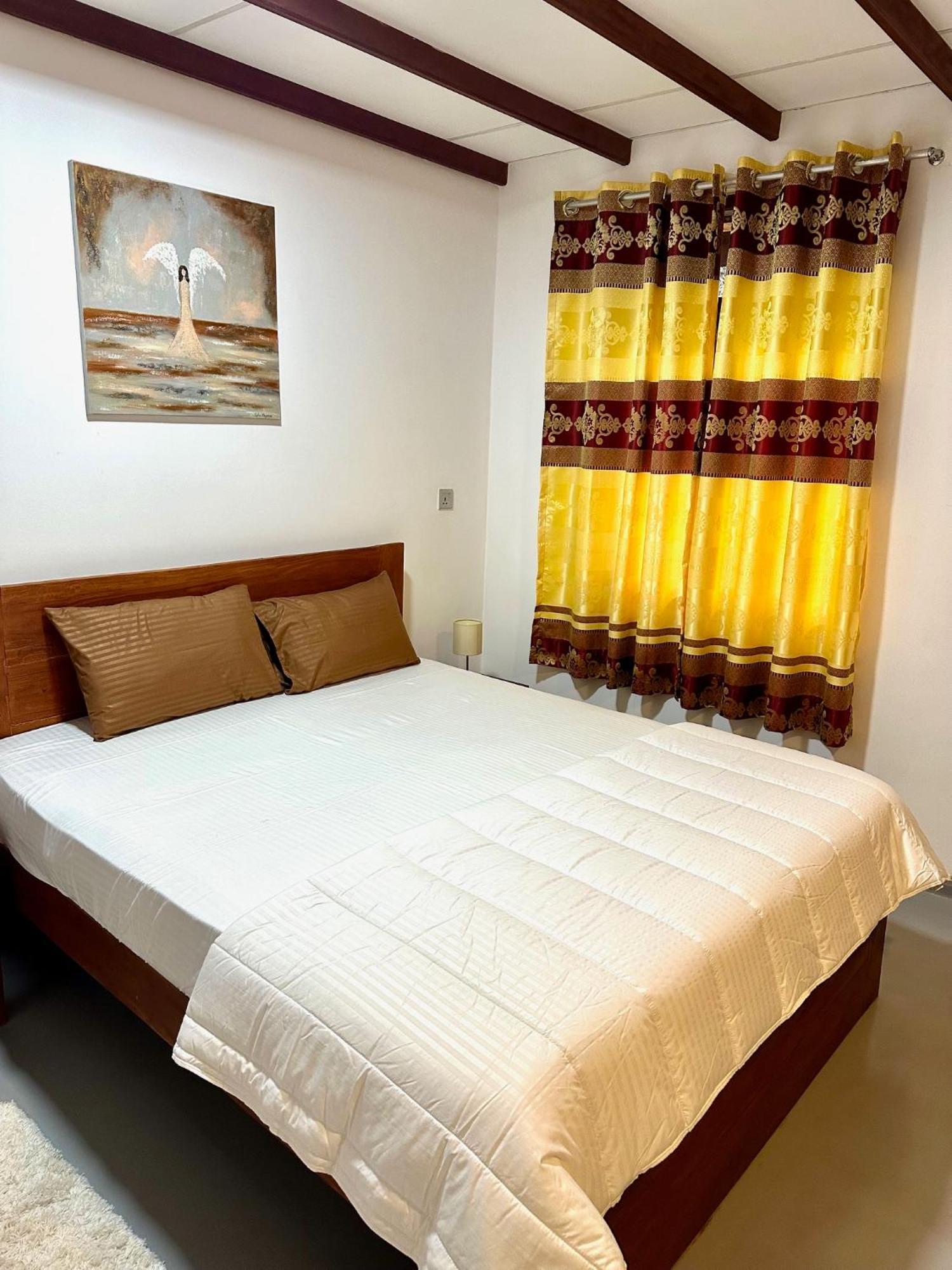 108 Palms Beach Resort ตรินโคมาลี ภายนอก รูปภาพ